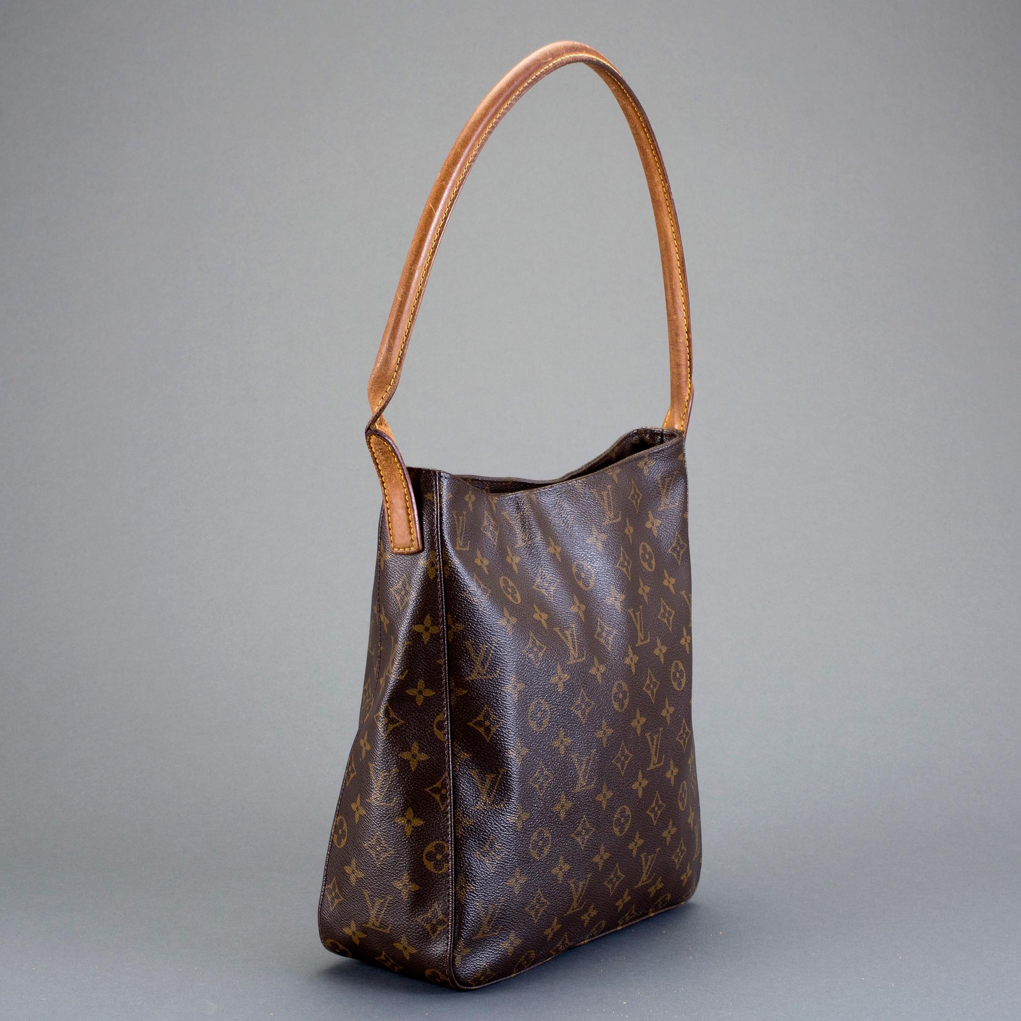 VÄSKA, "Looping", Louis Vuitton.
