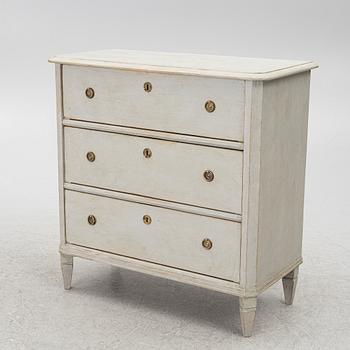 Chest of drawers, 19th century.