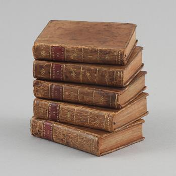 MINIATYRBÖCKER, 5 volymer, Voltaire, "Theatre de Voltaire", Paris, 1803.