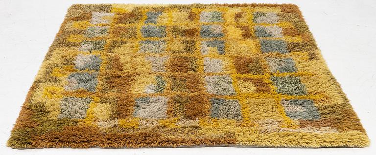 Rya rug, approx. 230 x 190 cm.