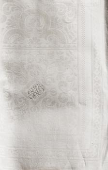 LINEN DAMASK TABLECLOTHS, 3 pieces. First half of the 20th century.