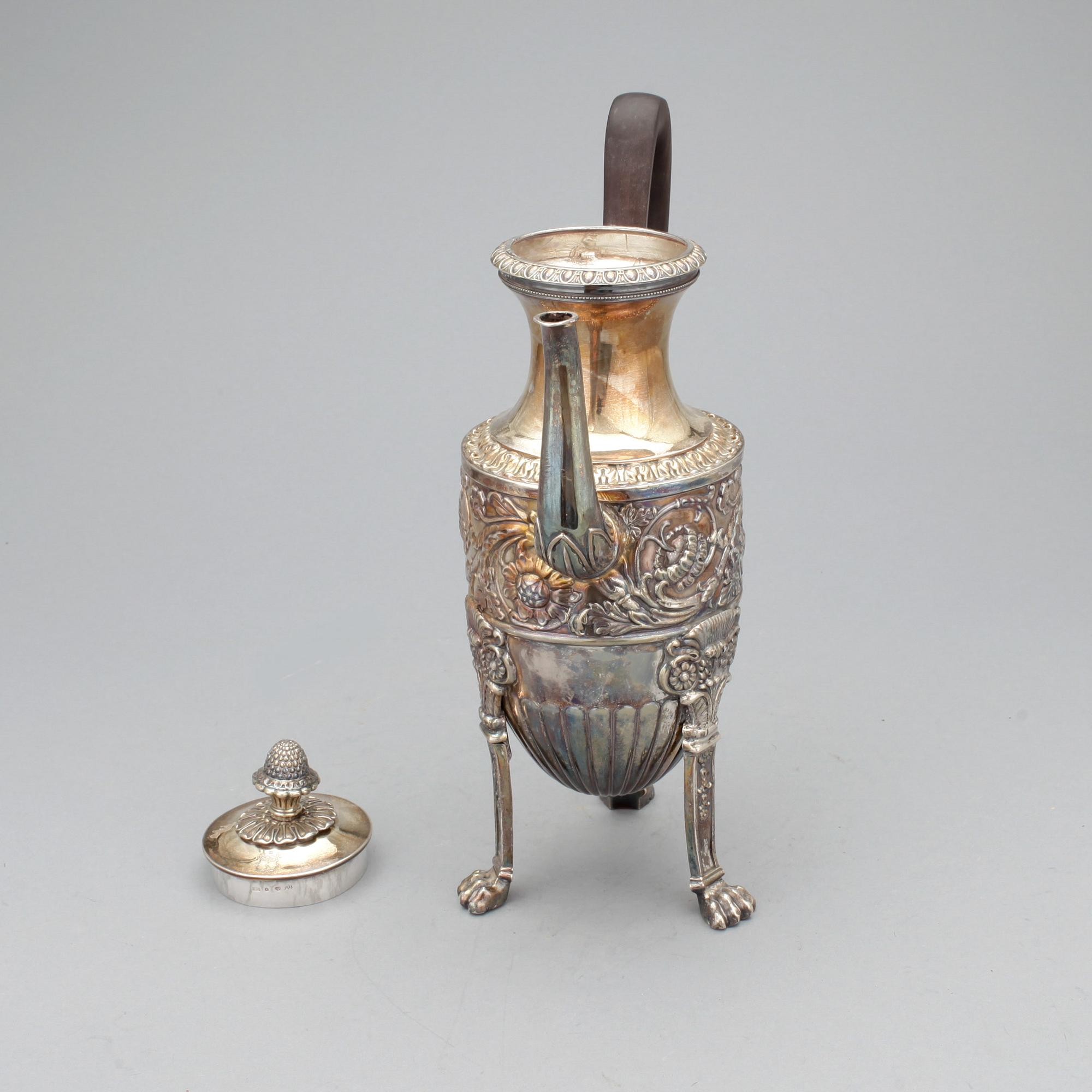 KAFFEKANNA, silver, empire, Adolf Zethelius, Stockholm 1831. Ca 875 g.