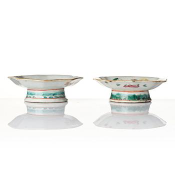 Two Chinese famille rose porcelain dishes and a censer, a pair of enamel spoons, Qing dynasty.