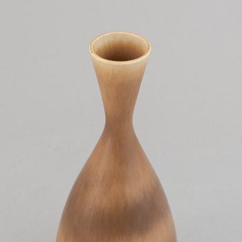 Berndt Friberg, a stoneware vase, Gustavsberg studio, Sweden 1962.