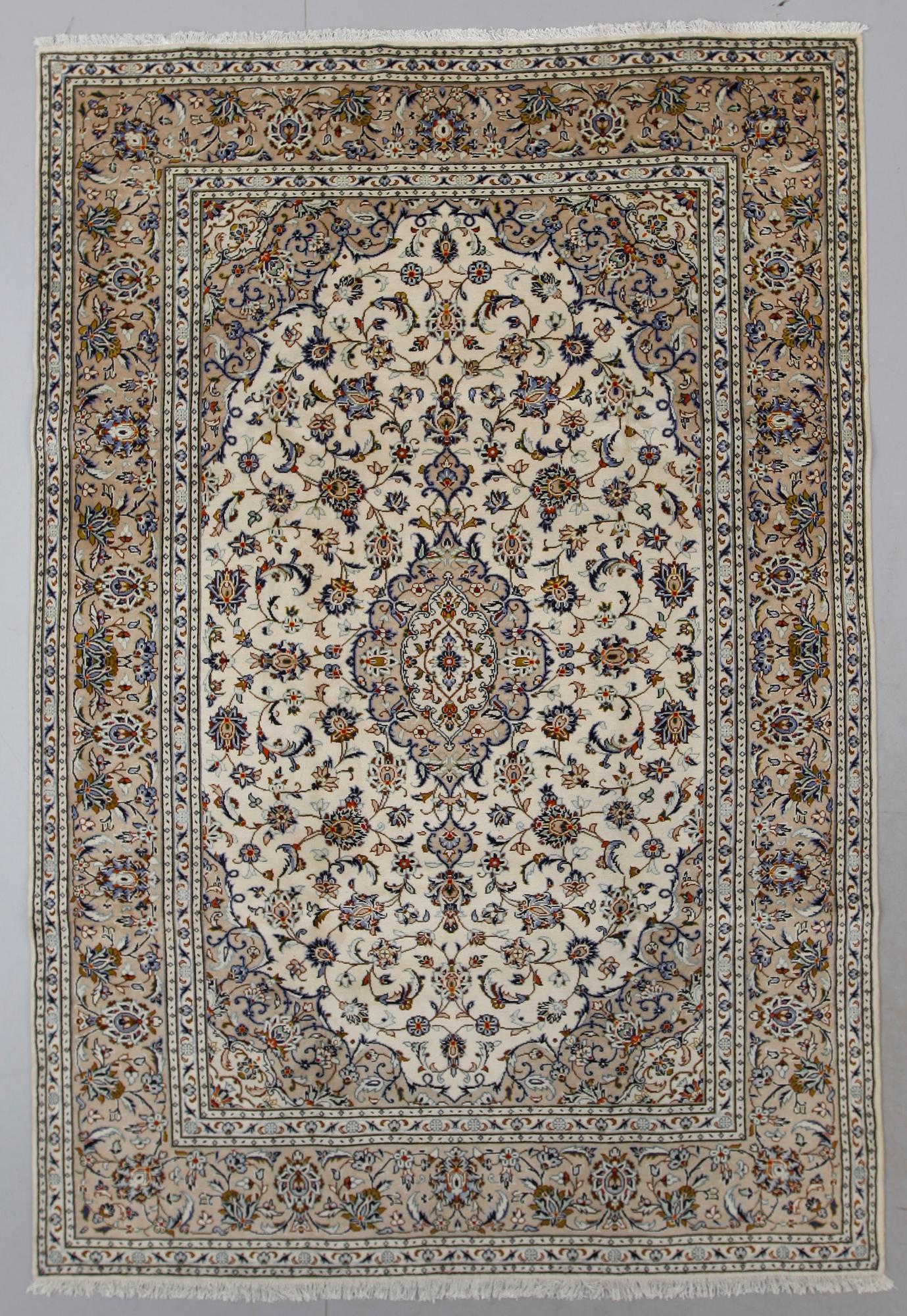 MATTA, Keshan, ca 296 x 202 cm.