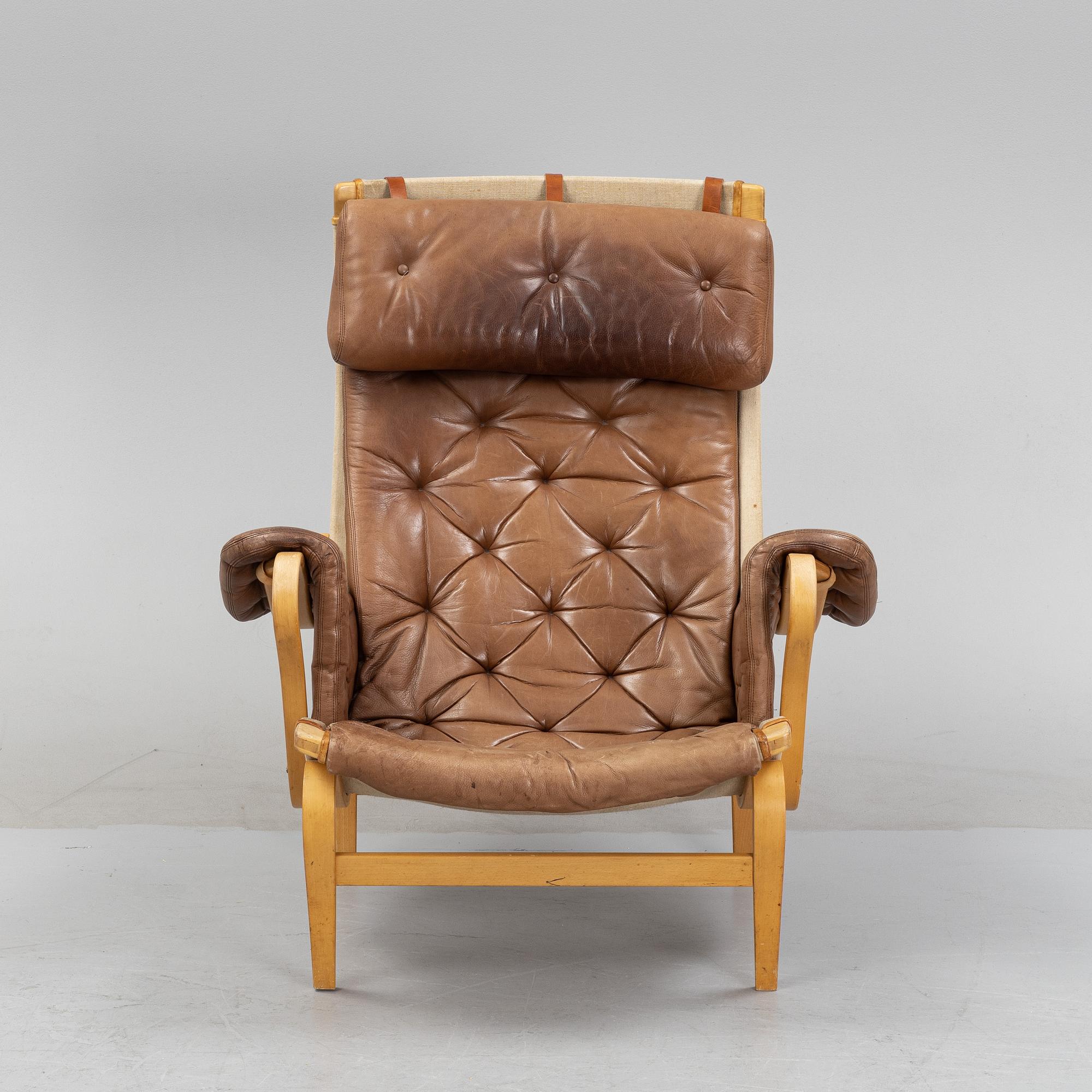 A 'Pernilla' lounge chair by Bruno Mathsson for Dux, end of the 20th Century.