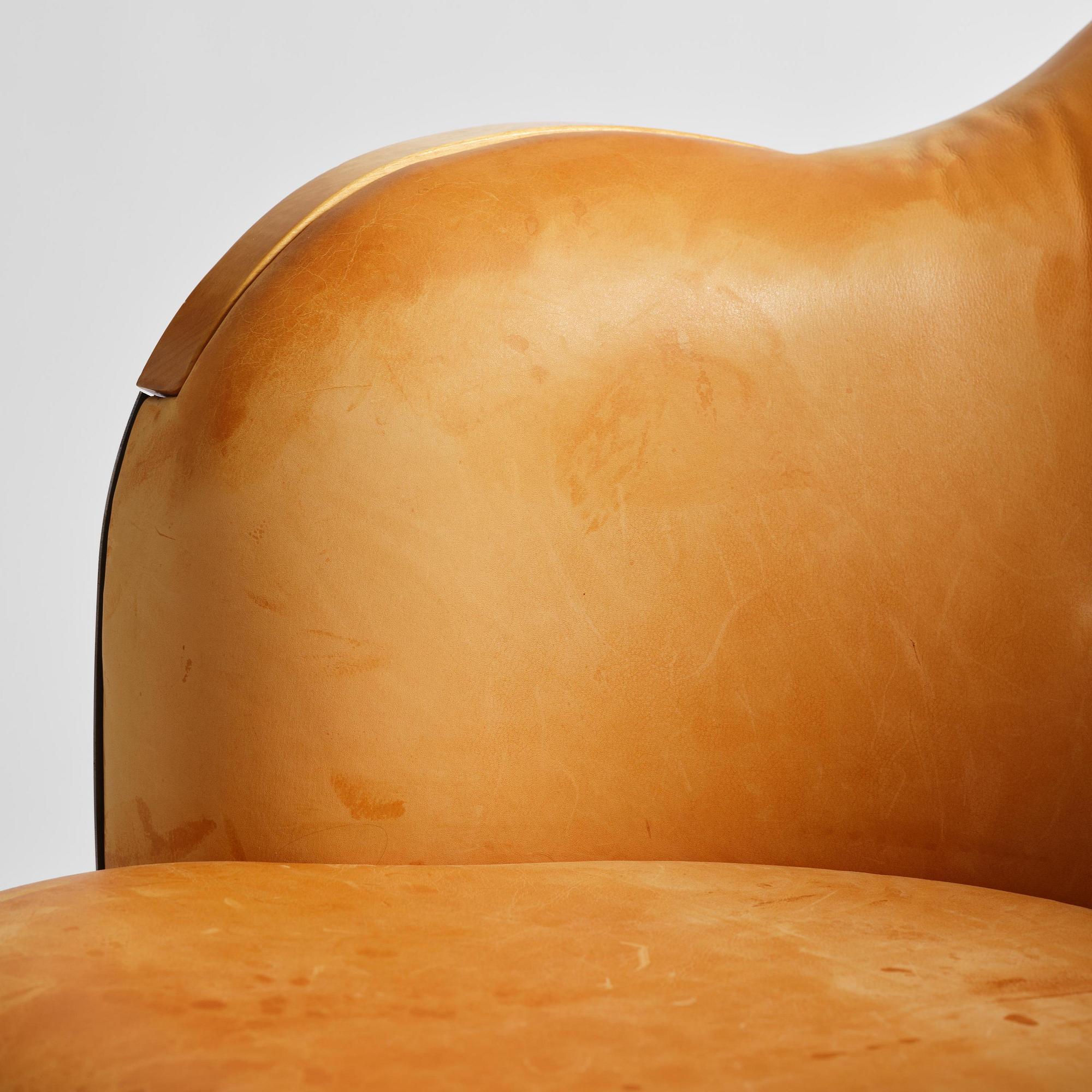 Mats Theselius, fåtölj, ”The Ritz”, ed. 56/90, Källemo, Värnamo, efter 1994.