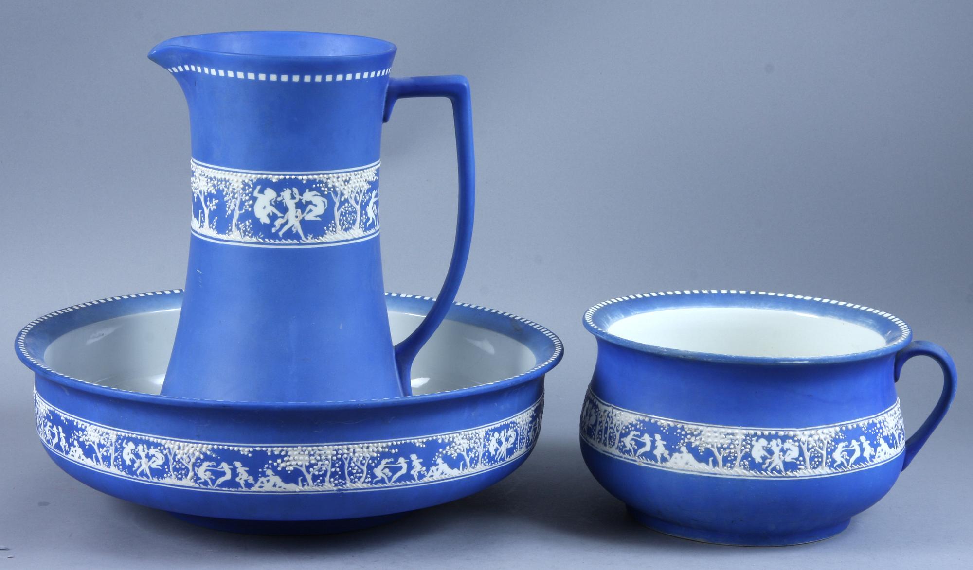 TVÄTTSERVIS, 3 delar, flintgods, England.