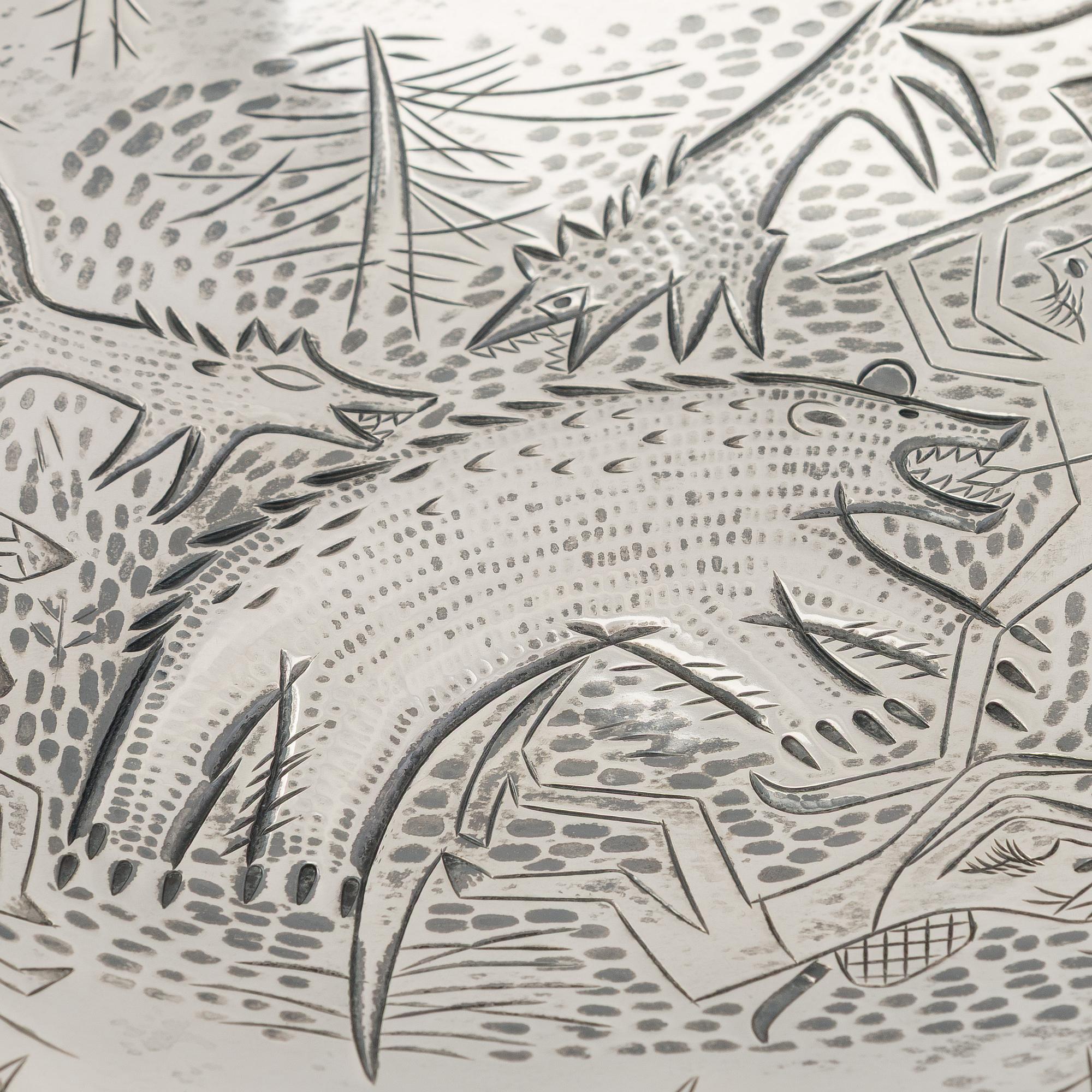 Tapio Wirkkala, A 'Bear hunting' silver dish, Tillander, Helsinki 1953.