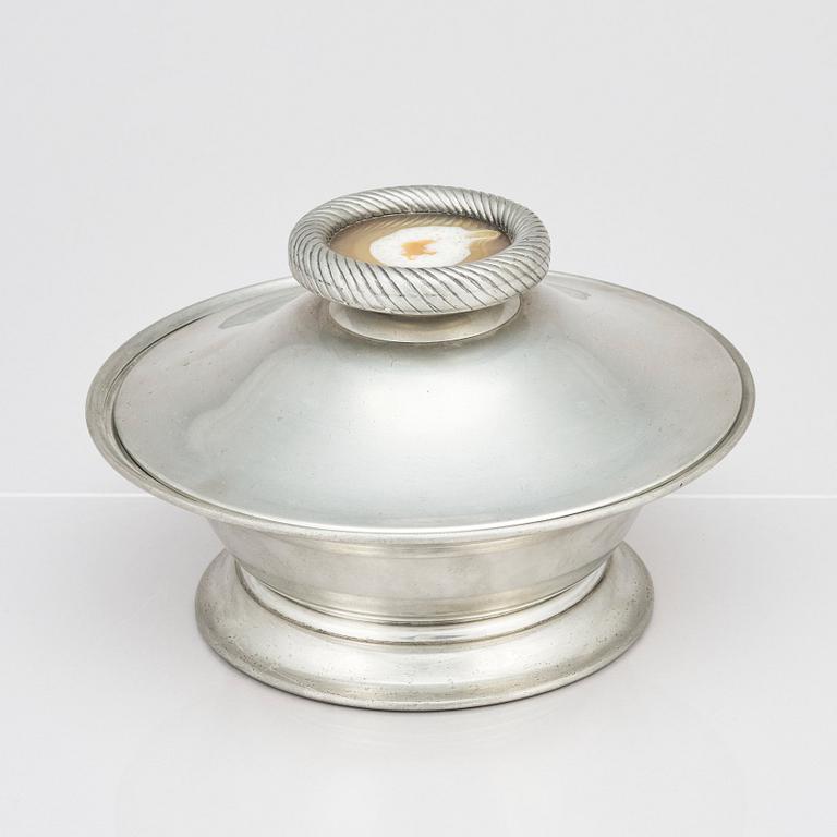 Nils Fougstedt, & Estrid Ericson, a pewter lidded bowl with an onyx finial, Svenskt Tenn, Stockholm 1936.