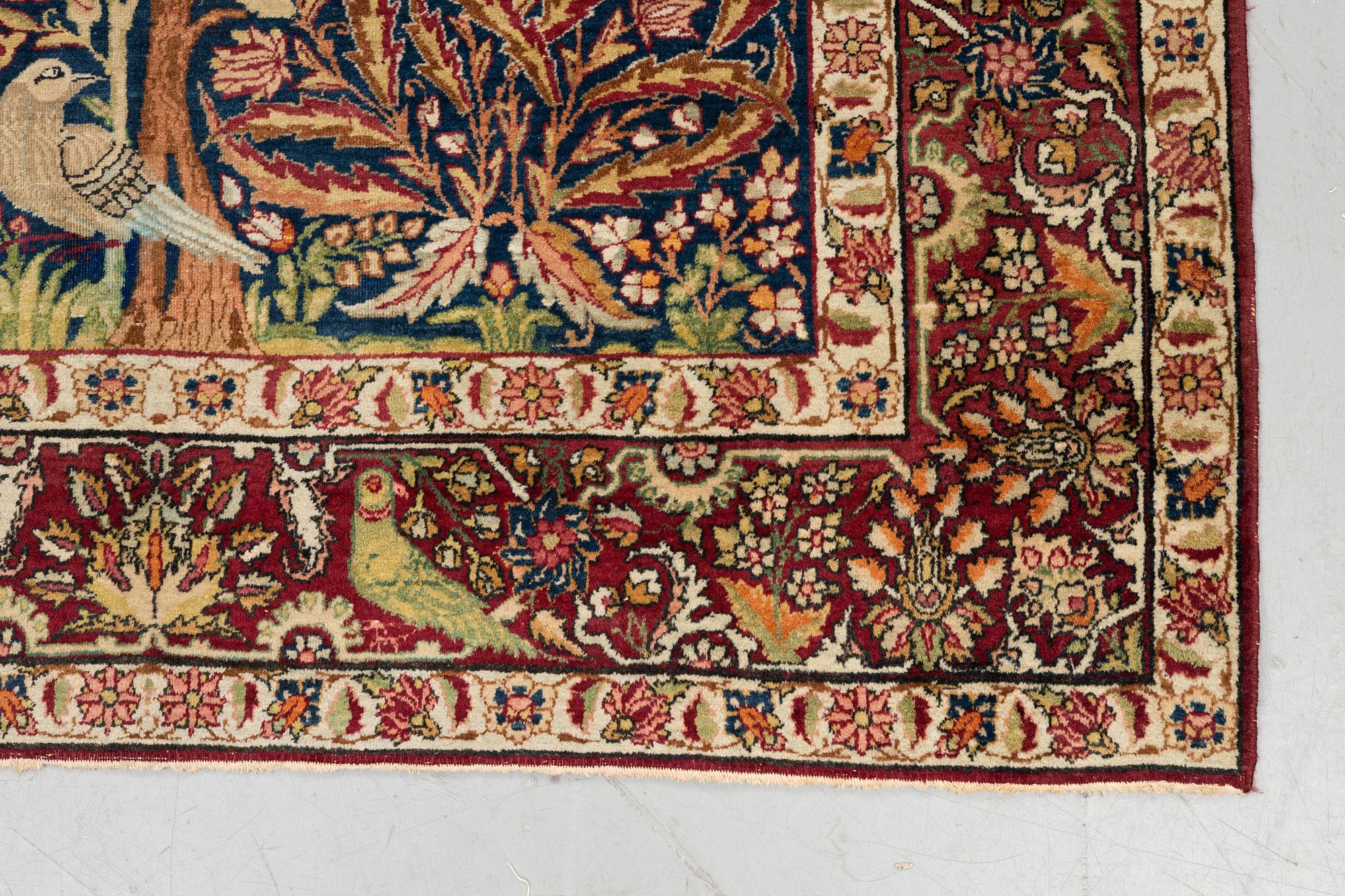 A rug, semi-antique Kerman Laver, ca 213 x 136 cm.