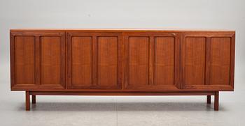 SIDEBOARD,  Karl-Erik Ekselius, AB J. O. Carlsson, Vetlanda, 1960-tal.