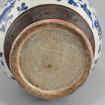 VAS, porslin, Kina, 1800/1900.