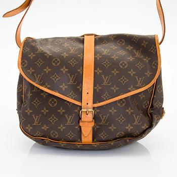 Louis Vuitton, väska, "Saumur 35".