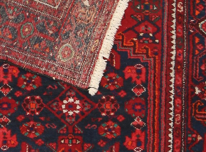 MATTA, orient, ca 208 x 133 cm.