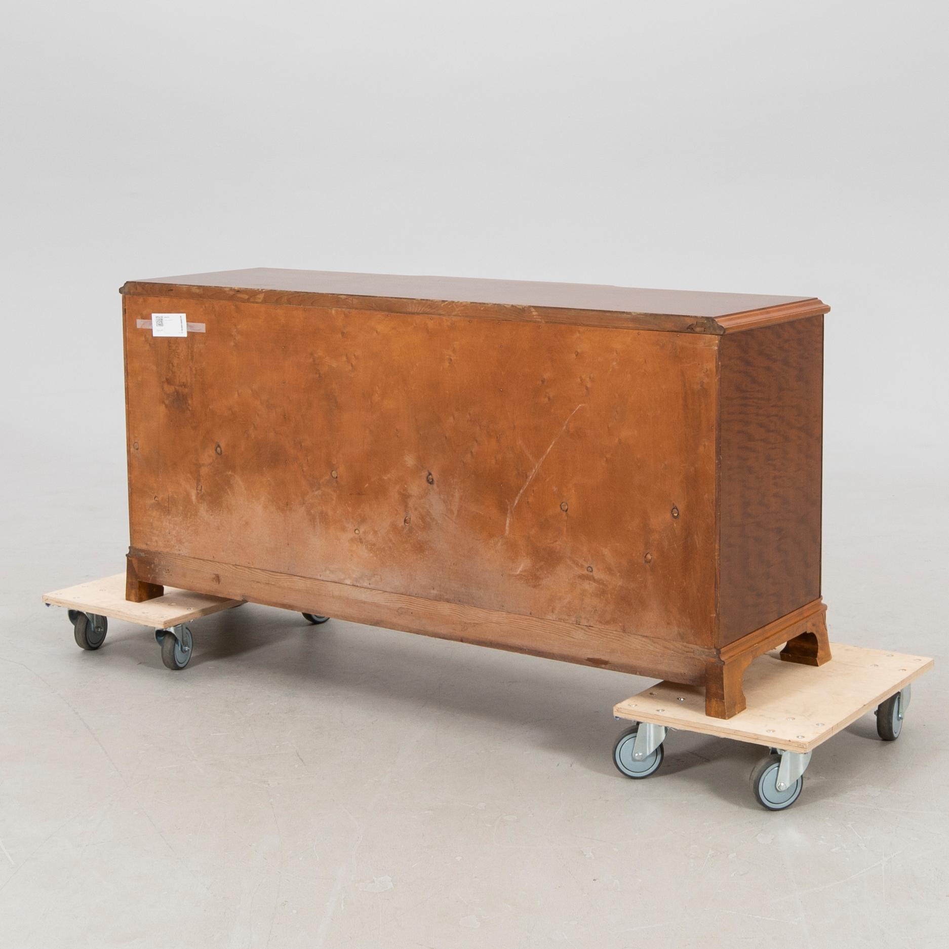 Sideboard 1940s.