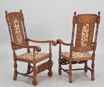 KARMSTOLAR, ett par, barockstil. 1900-tal.