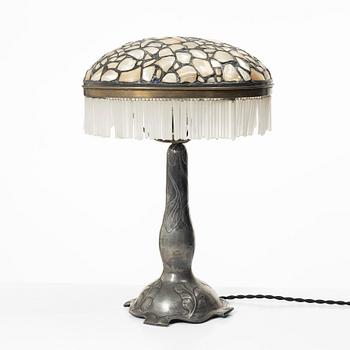 A Jugend table lamp, early 20th century.