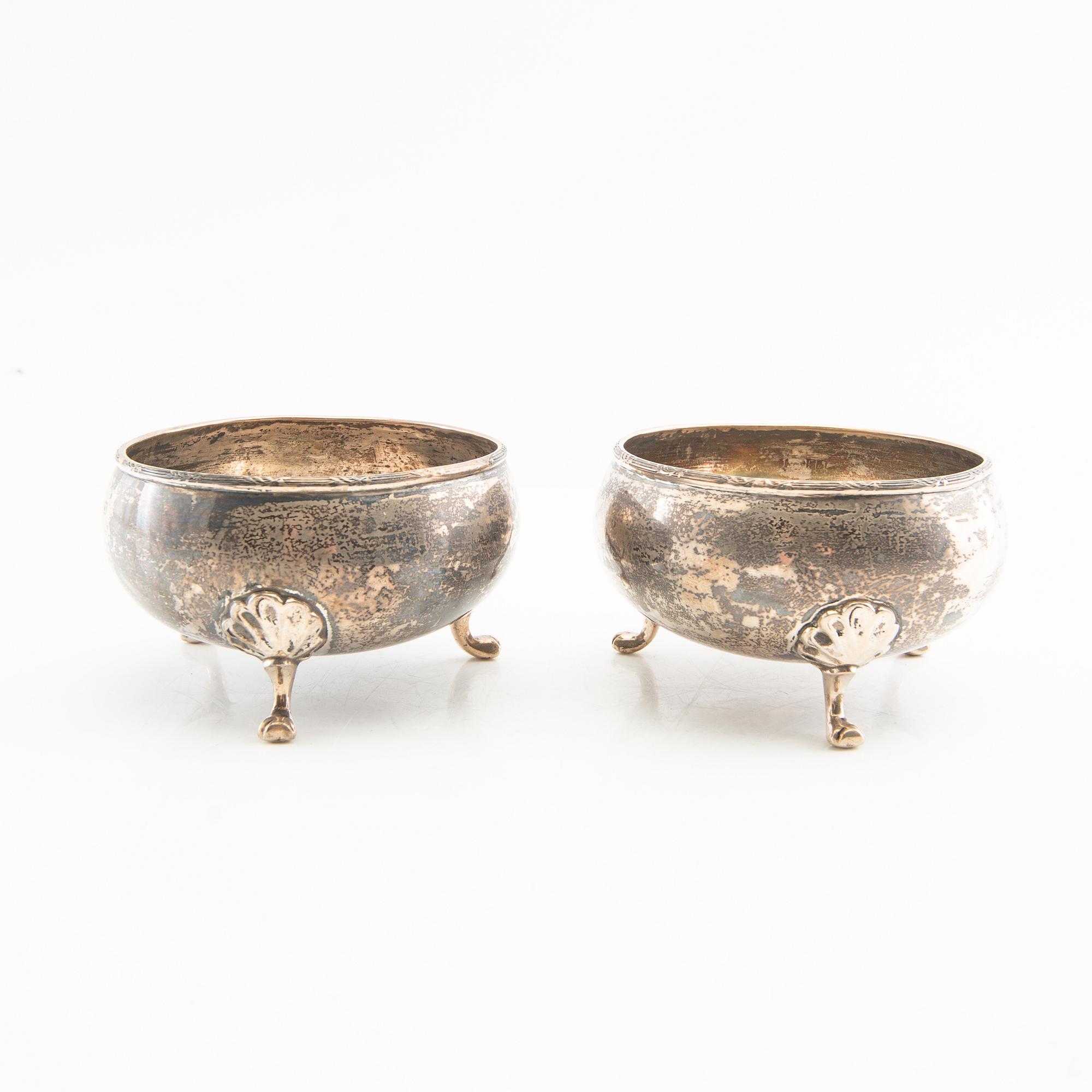 George Boot sockerskålar 1 par med skedar och tång silver Birmingham 1937.