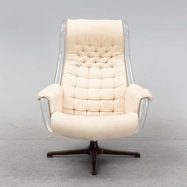 Alf Svensson & Yngvar Sandström, a 'Form 8'/'Galaxy' easy chair, Dux, 1970's.