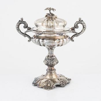 A Swedish silver sugarbowl, bearing the mark of Gustaf Möllenborg, Stockholm, 1857.
