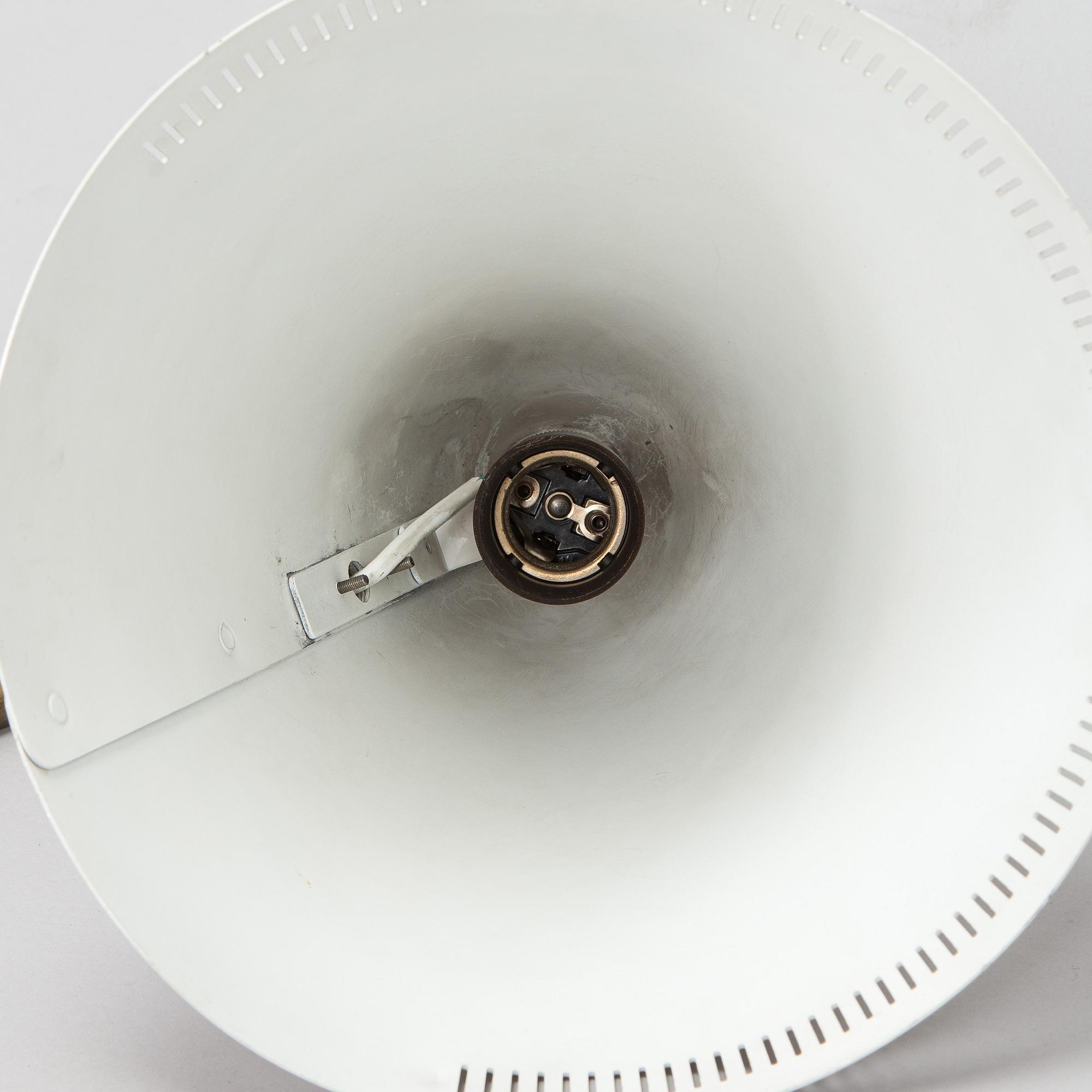 Paavo Tynell, a mid-20th century K10-10 floor lamp for Idman.