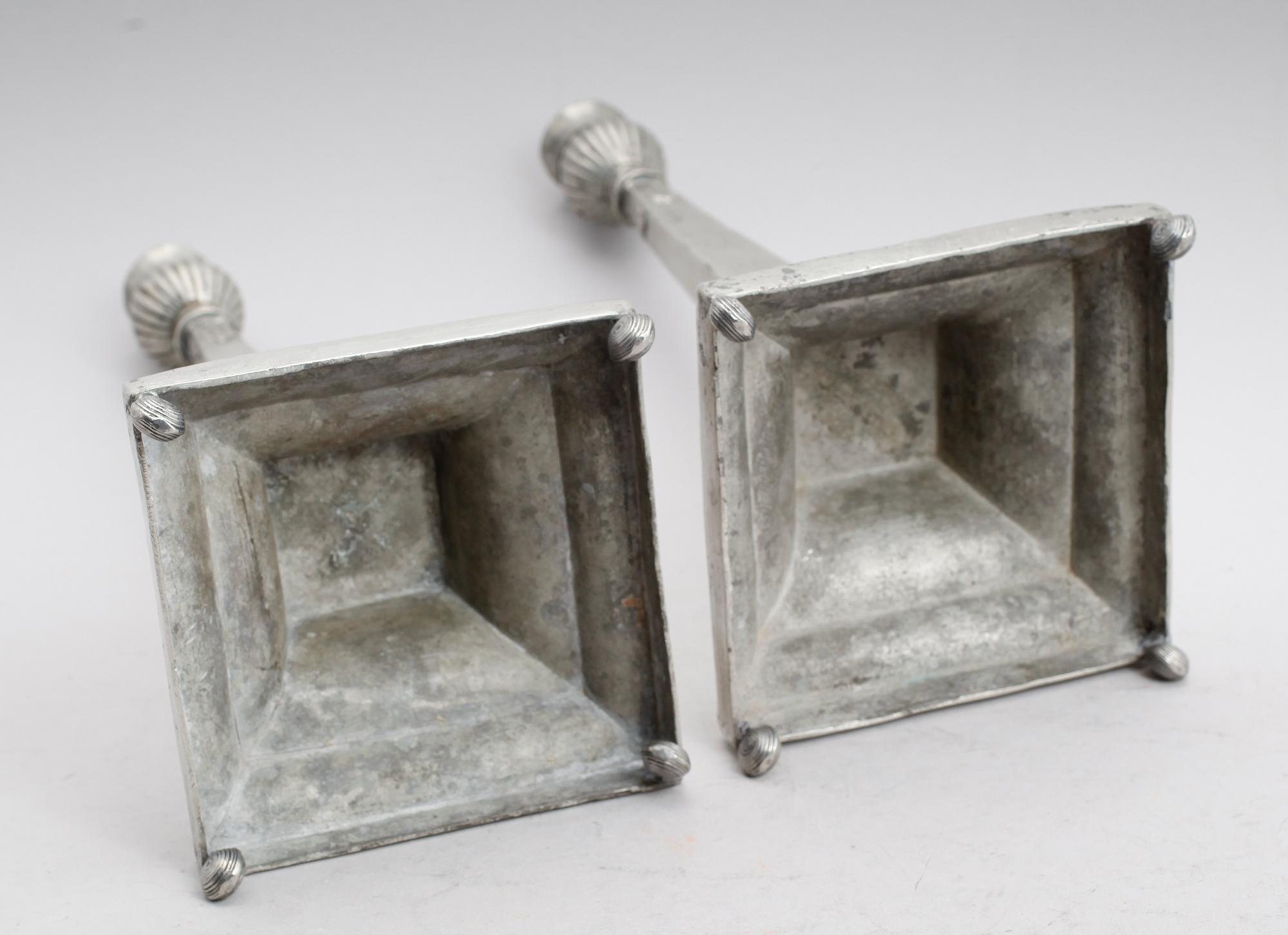 LJUSSTAKAR, 1 par, tenn, Martin Artedius, Norrköping 1800.