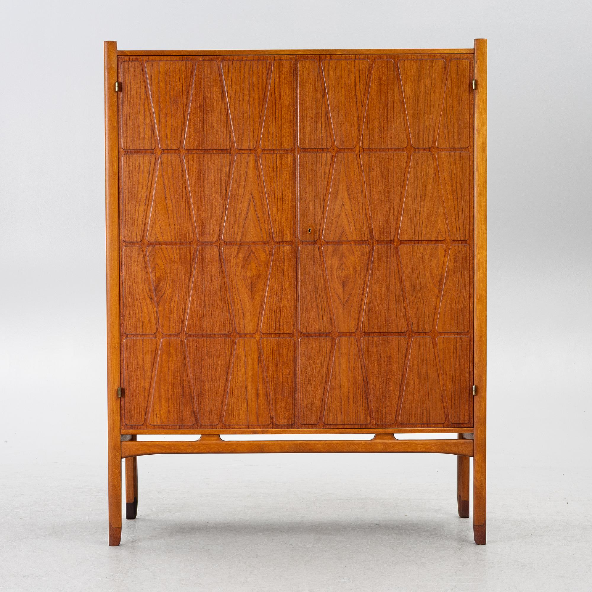 Yngve Ekström, A 'Bangkok' cabinet, AB Westbergs Möbler, Tranås, 1950s/60s.