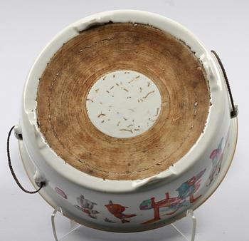 SKÅL, porslin. Kina 1800-tal.