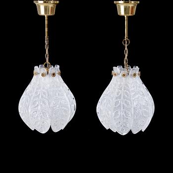 Carl Fagerlund, a pair of ceiling lamps, Orrefors, second half of the 20th century.