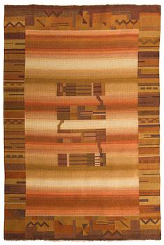 Karvalankamatto 1930-luku, noin 196 x 300cm.