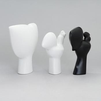 Howard Smith, figuriineja, 3 kpl, keramiikkaa, sarjasta Parvi, Arabia 1900-luvun loppu.