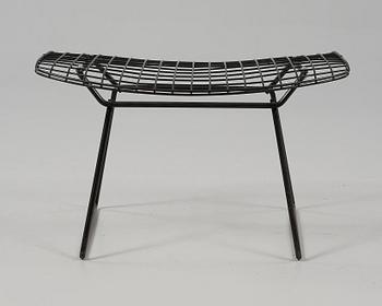FOTPALL, Harry Bertoia, 1900-talets andra hälft.