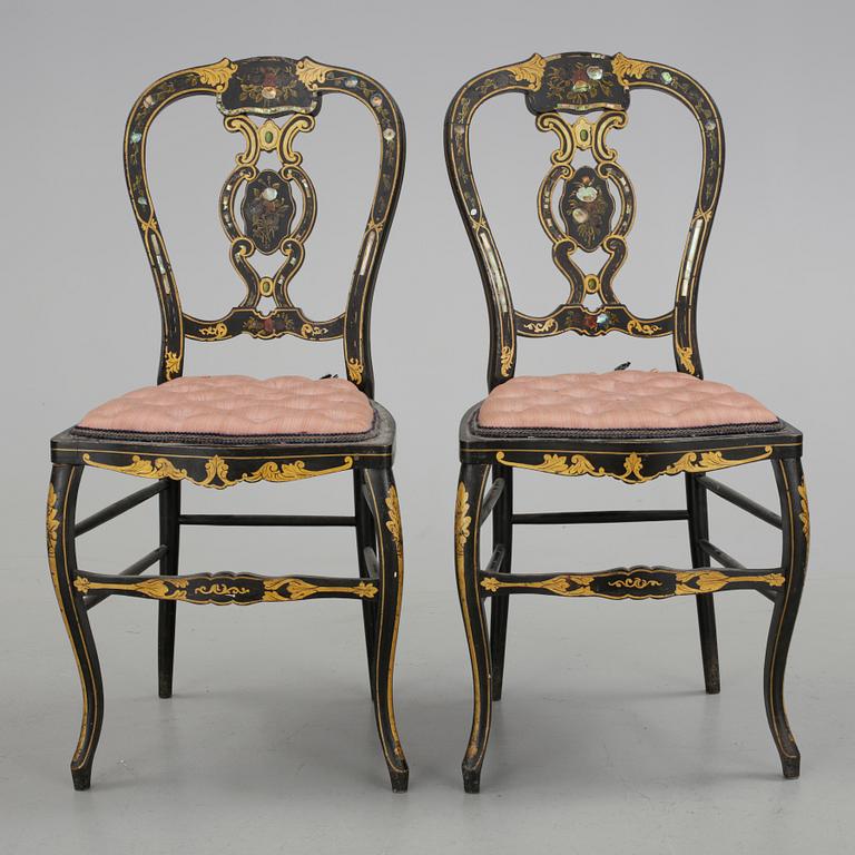 STOLAR, ett par, Engelsk stil, sent 1800-tal.