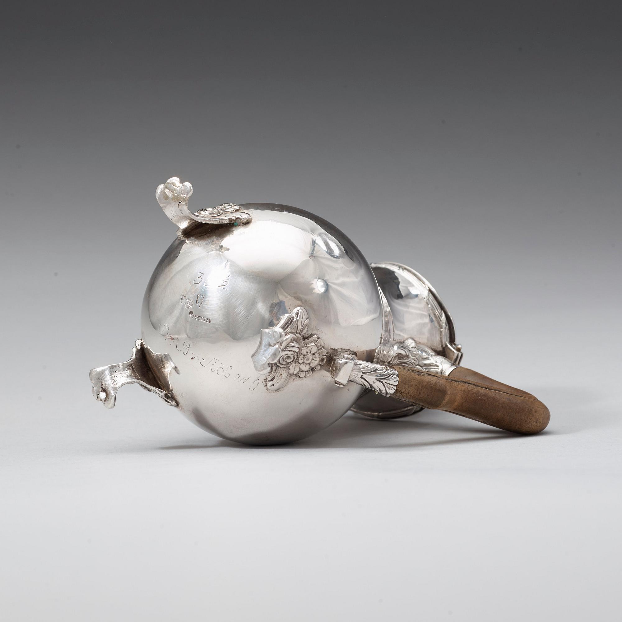 A Swedish 18th century silver coffee-/milk-jug, marks of Jacob Lampa, Stockholm 1777.