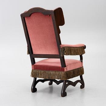 An armchair, 19th century.