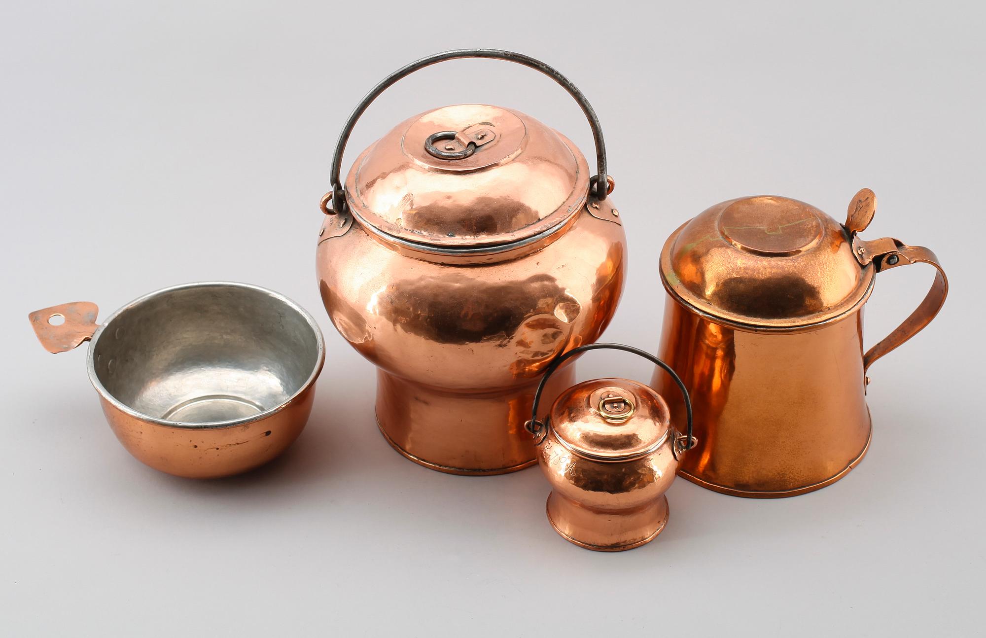 KOPPARFÖREMÅL, 4 delar, 1800-tal.