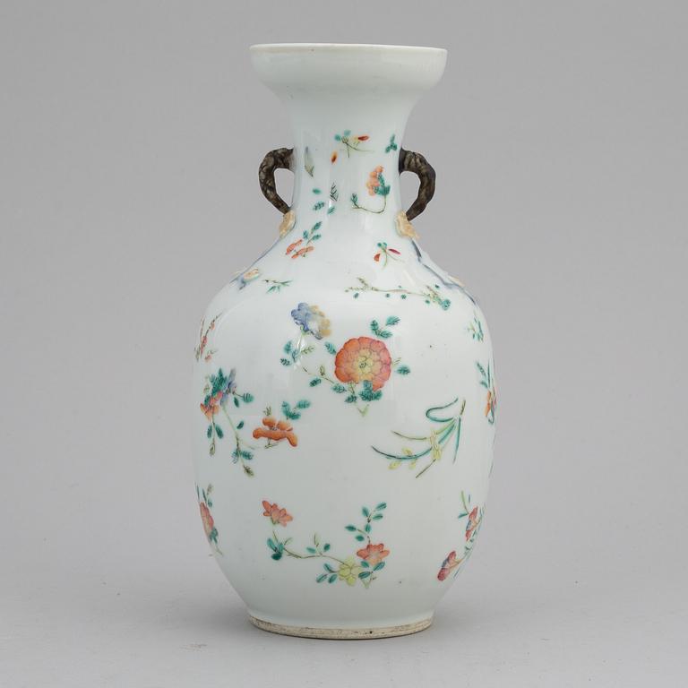 A famille rose vase, Qing dynasty, late 19th century, with a Daoguang mark.