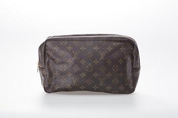 NECESSÄR, "Trosse de toilette", Louis Vuitton.