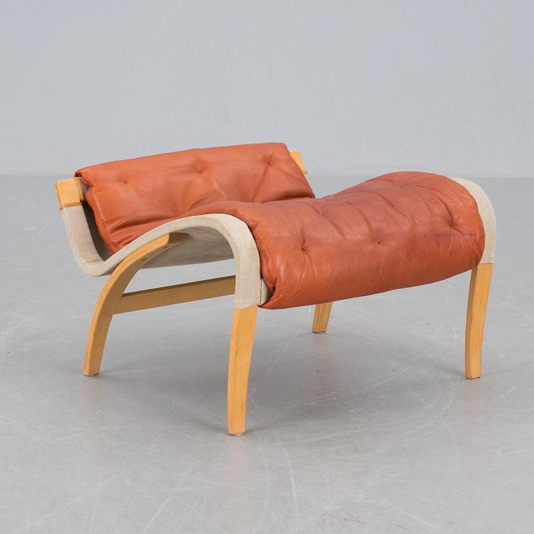 FOTPALL, Bruno Mathsson by DUX.