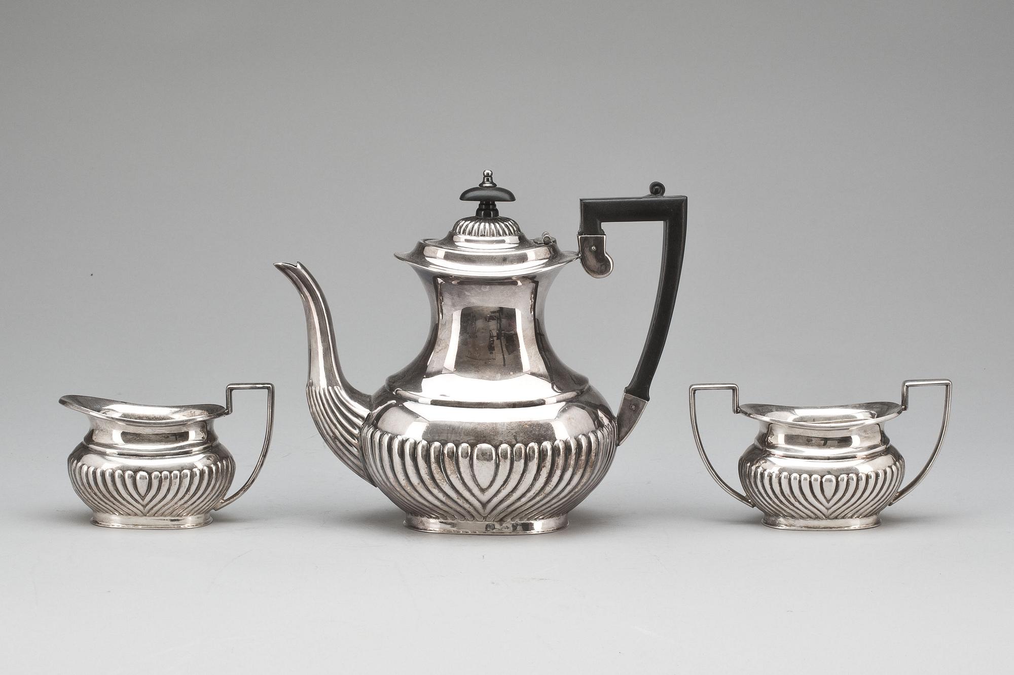 KAFFESERVIS, 3 delar, pläterat nysilver, Sheffield, England.