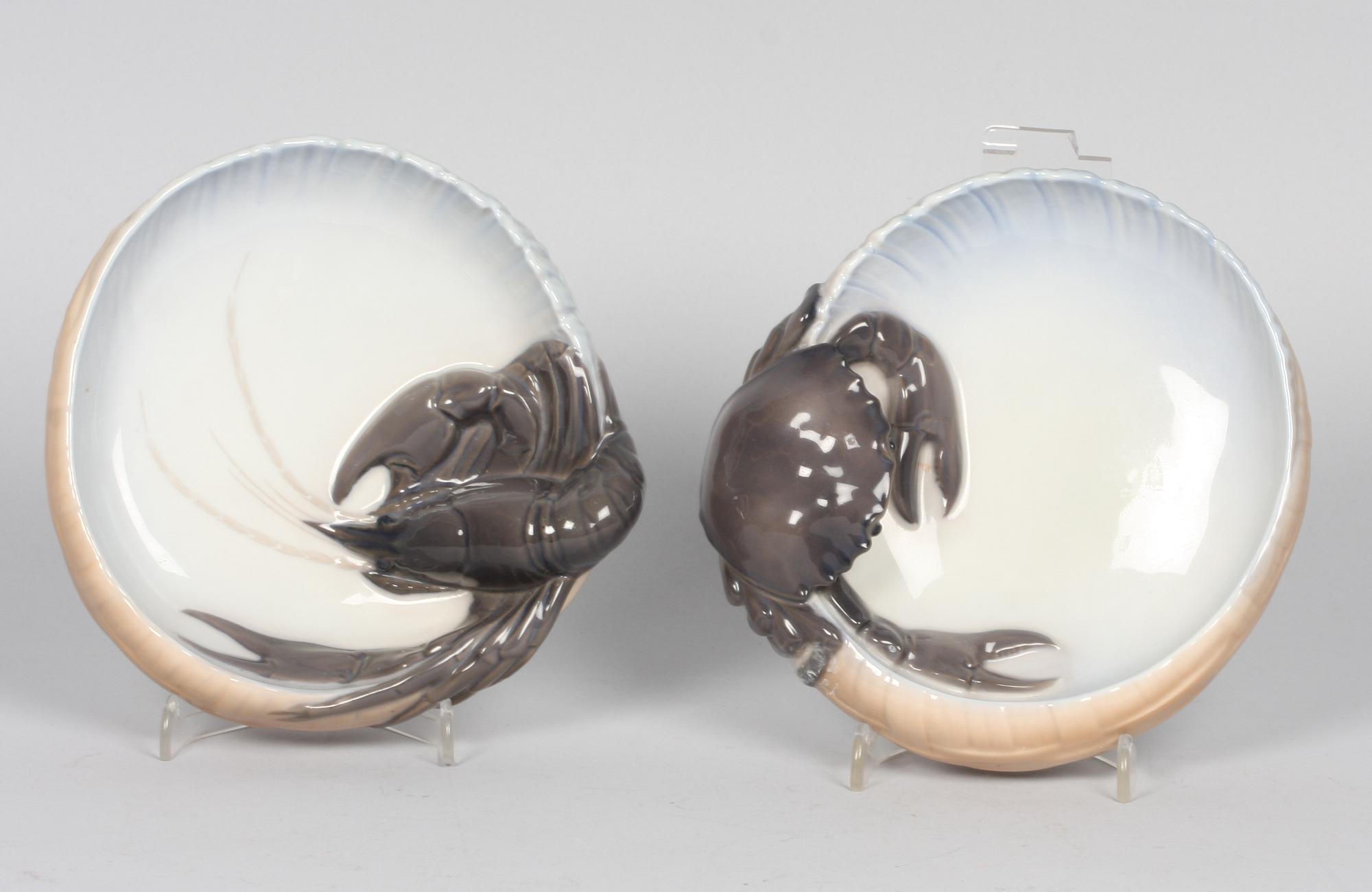 ASKFAT, 2 st, porslin, Kungl Dansk, 1900-tal.
