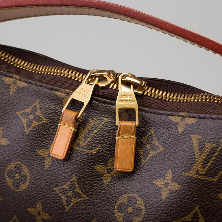 a LOUIS VUITTON 'Sully PM' bag.