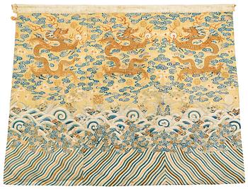 93. KESI, silk and gold thread. 86 x 120 cm. Late Qing dynasty (1644-1912).