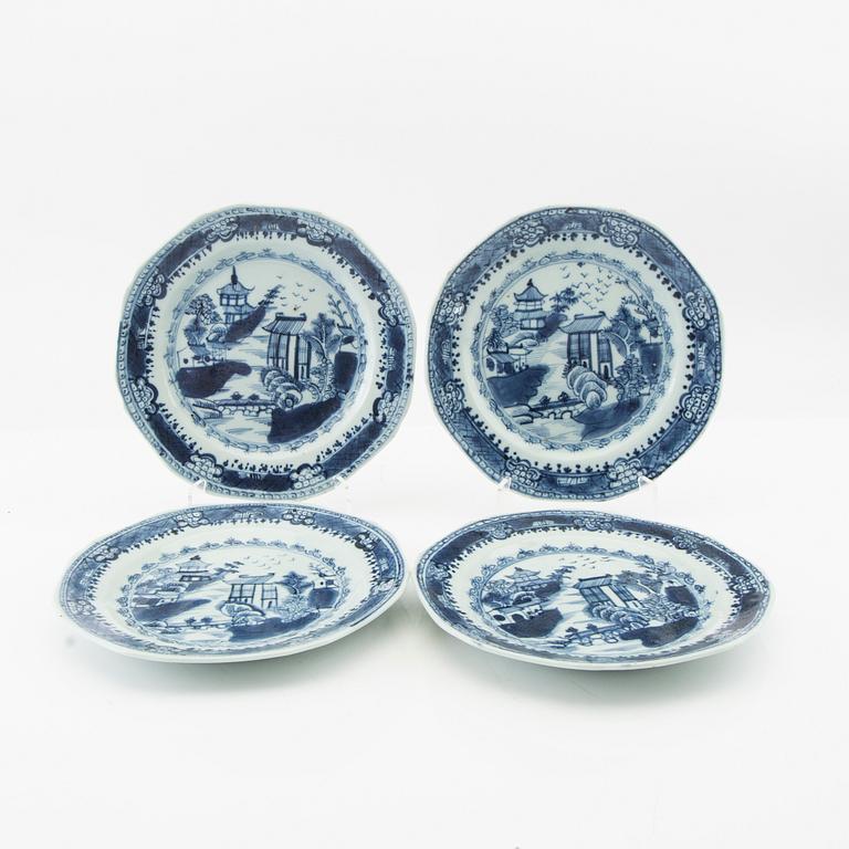 Plates 4 pcs. China around 1800 porcelain.