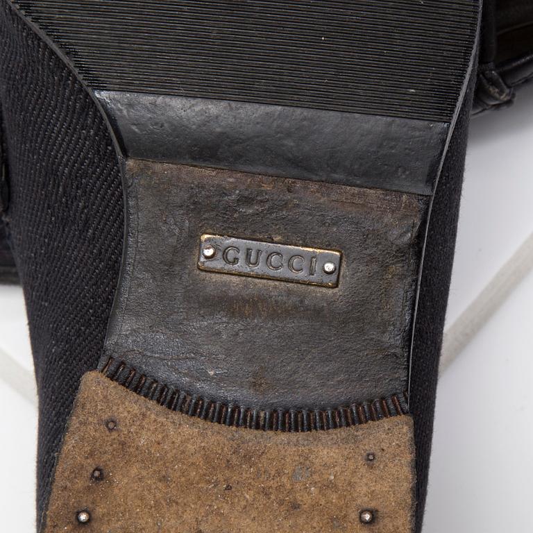 SHOES, Gucci.