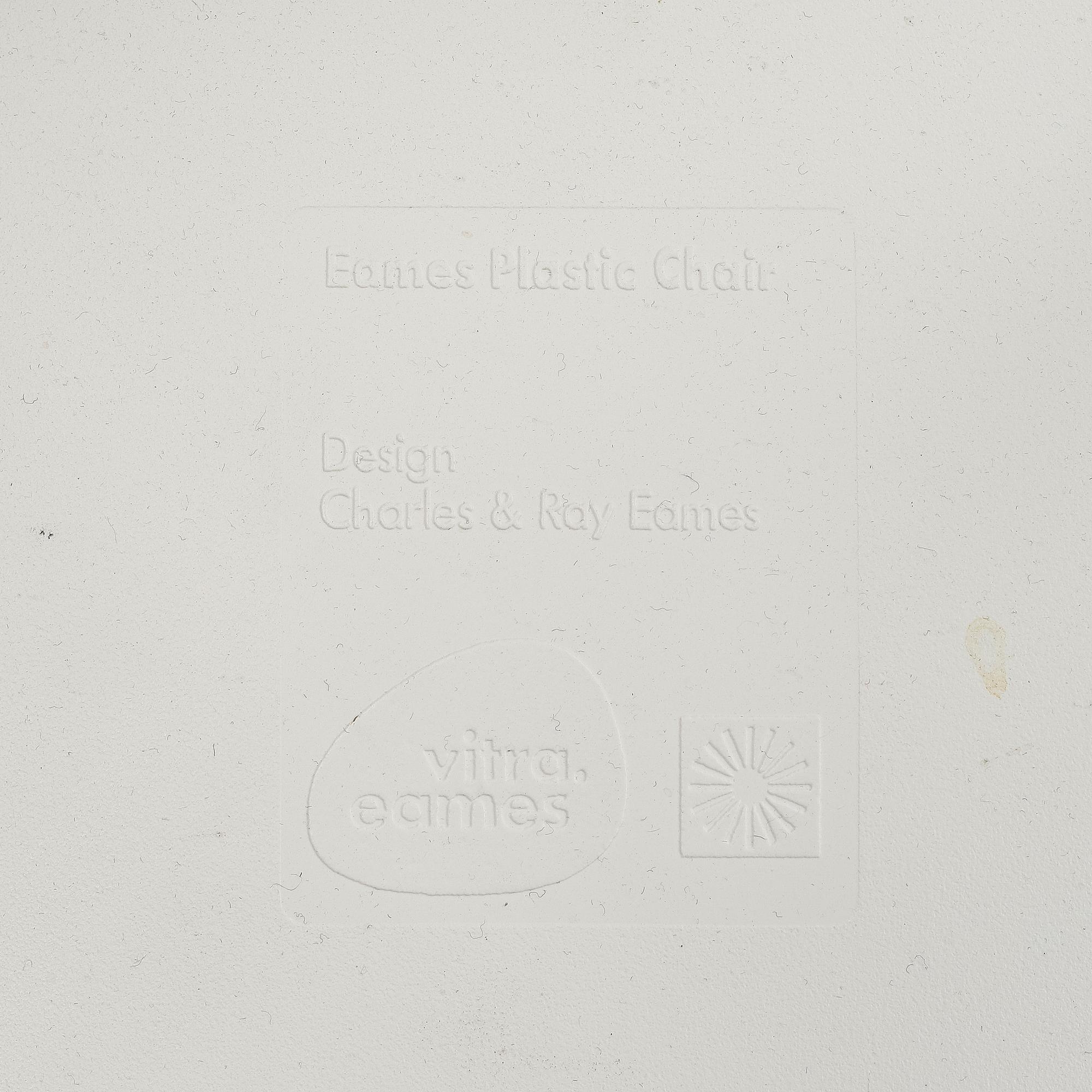 CHARLES AND RAY EAMES, six DSR chairs, Vitra, 2012.