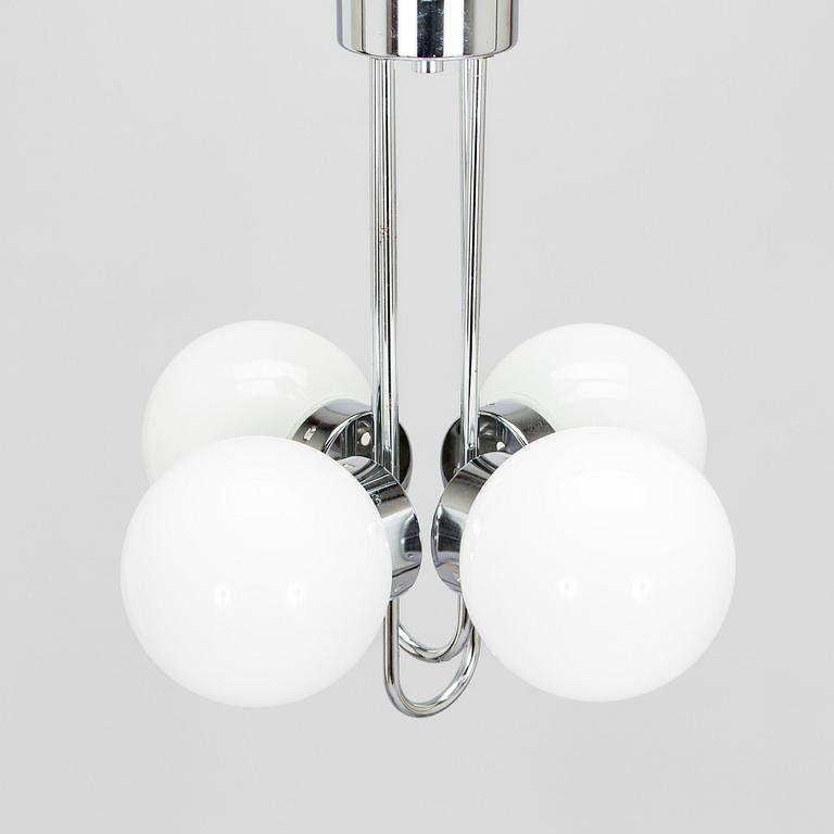 A pendant ceiling light, 1960s/70s.