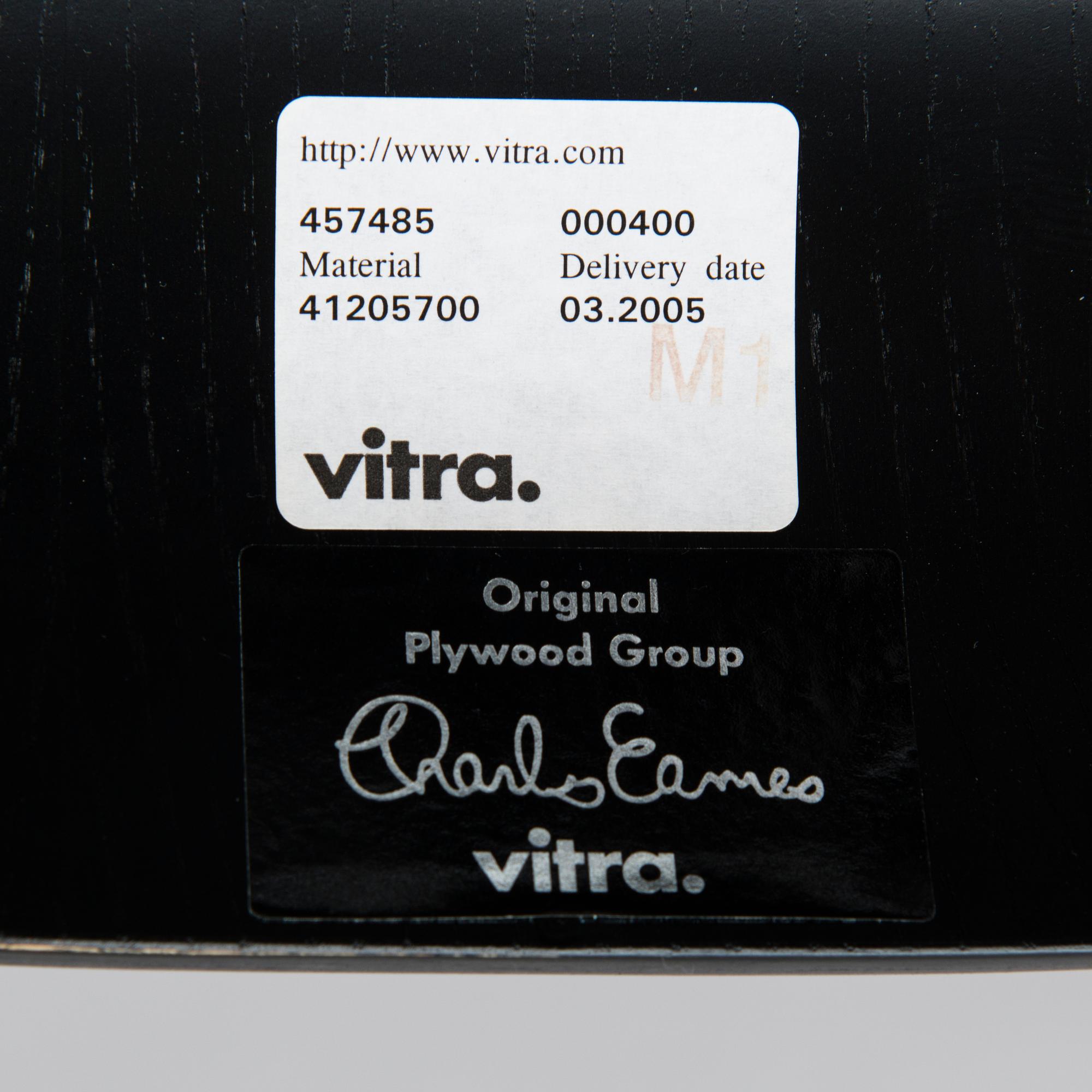 CHARLES & RAY EAMES, tuolipari, "DCM", Plywood Group, Vitra, 2005.