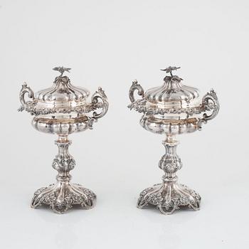 A pair of Swedish silver sugar bowls, mark of Gustaf Möllenborg, Stockholm 1857.